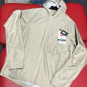 686 2.5L hydra shell jacket